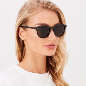 Le Specs Bandwagon Sunglasses in Black